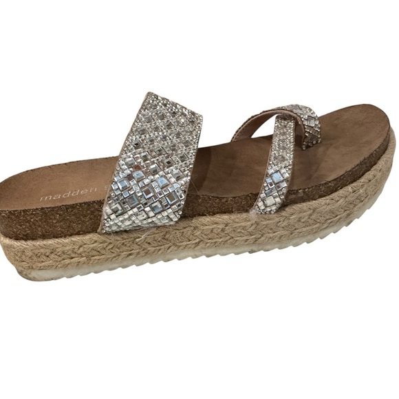 Women’s Steve Madden Case Platform Espradille S
Rhinestone Sandals Size 7.5 - Picture 5 of 9